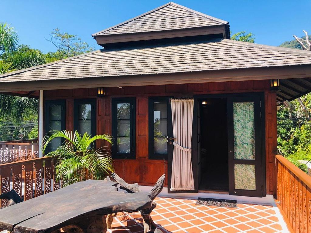 Lemon Tree Naturist Resort Naiharn Beach Phuket Esterno foto