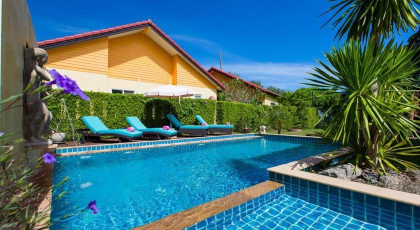 Lemon Tree Naturist Resort Naiharn Beach Phuket Esterno foto