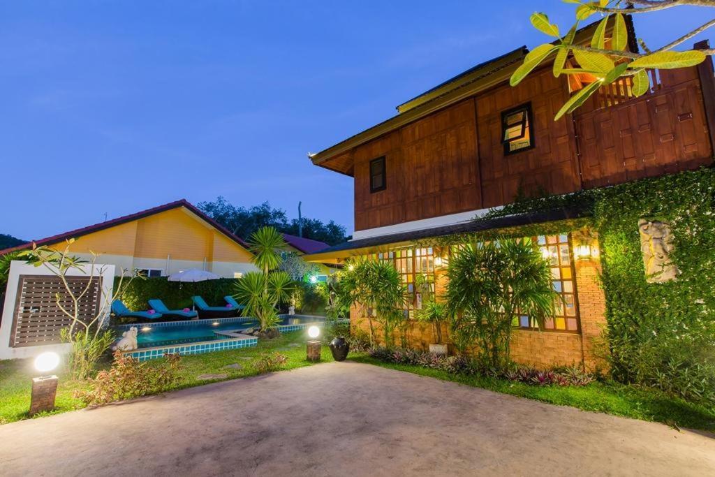 Lemon Tree Naturist Resort Naiharn Beach Phuket Esterno foto