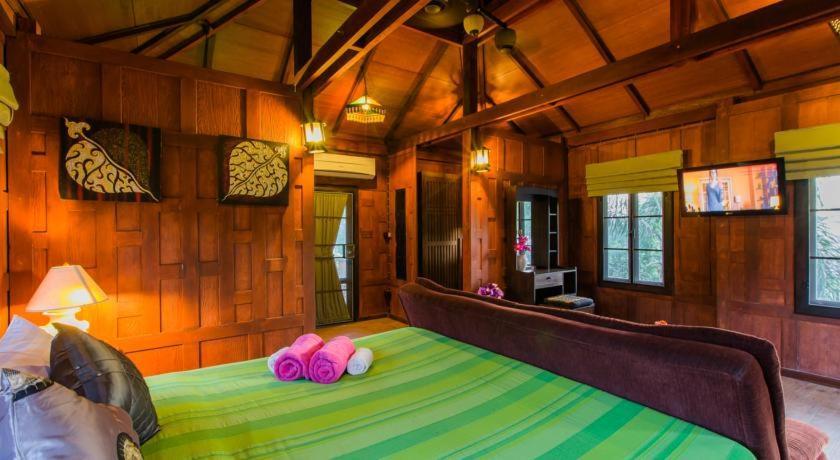 Lemon Tree Naturist Resort Naiharn Beach Phuket Esterno foto