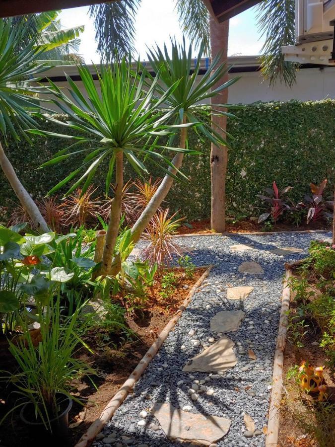 Lemon Tree Naturist Resort Naiharn Beach Phuket Esterno foto
